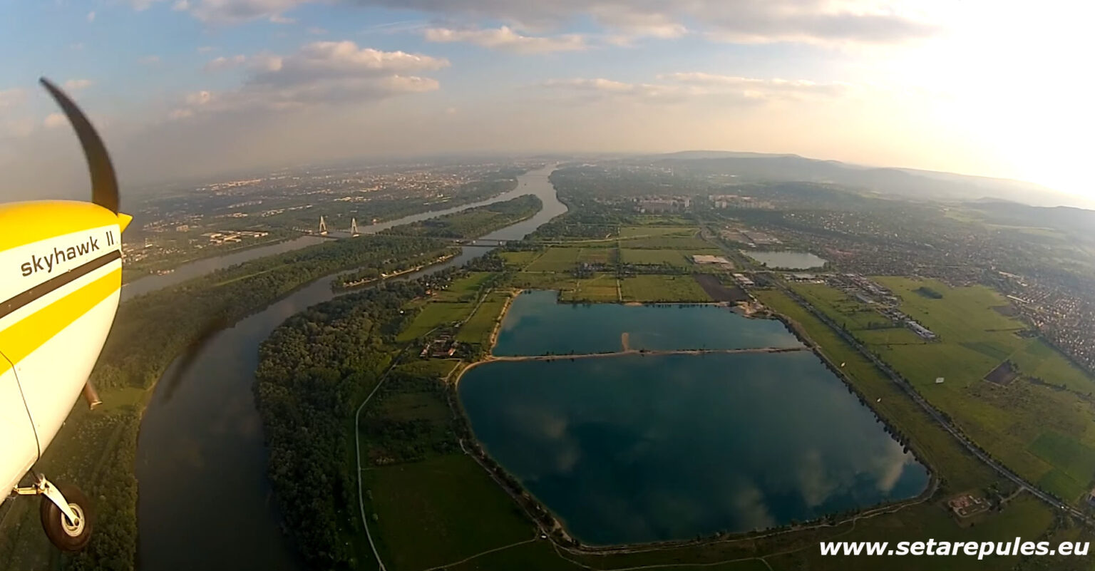 sétarepülés Duna felett