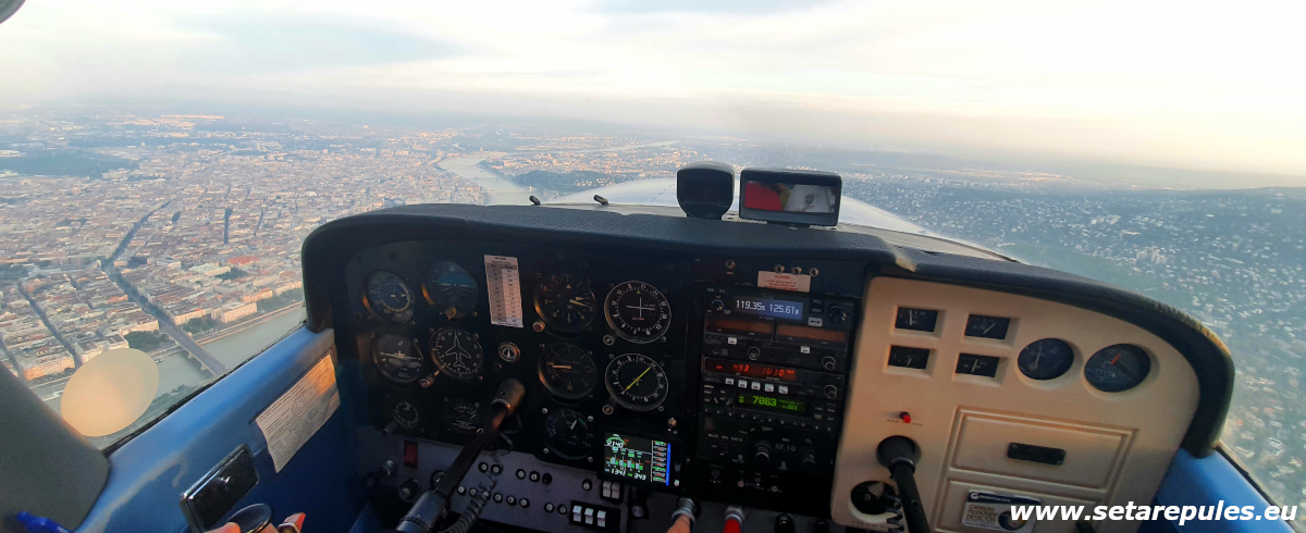 cessna_cockpit